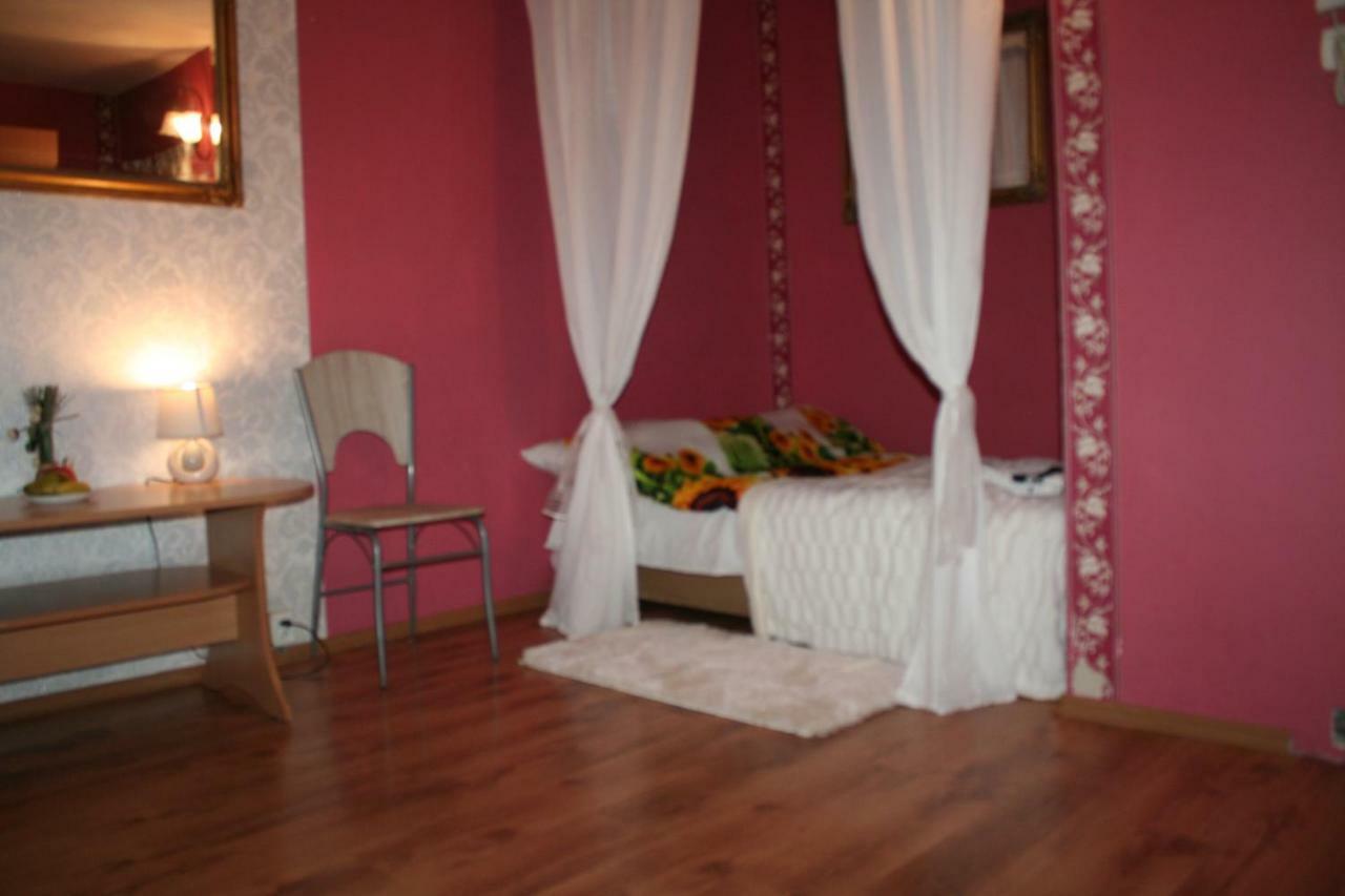 Apartament Z Baldachimem I Pieknym Widokiem Olsztyna Olsztyn  Kültér fotó
